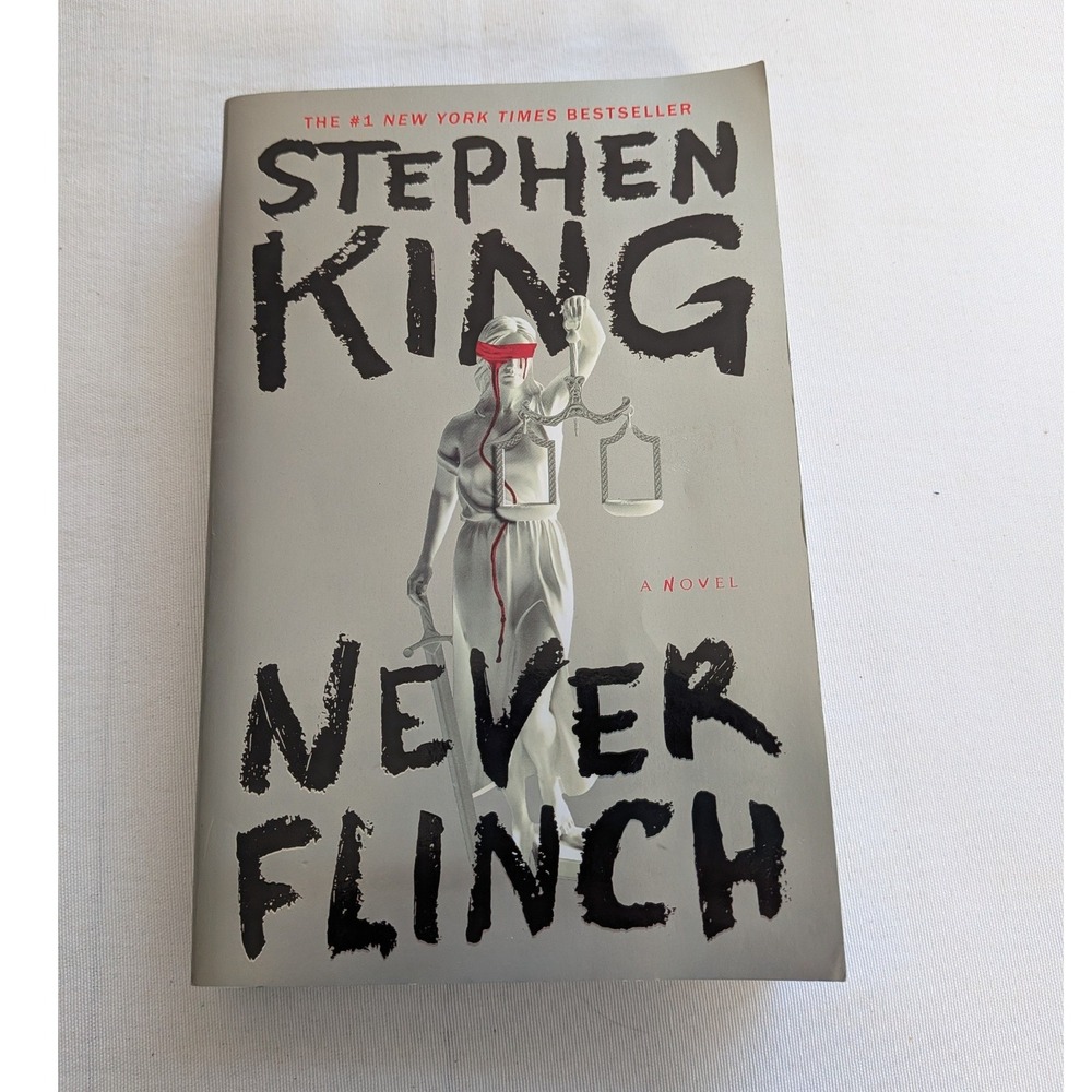 Stephen King Never Flinch Book Excellent Paperback Thriller Novel